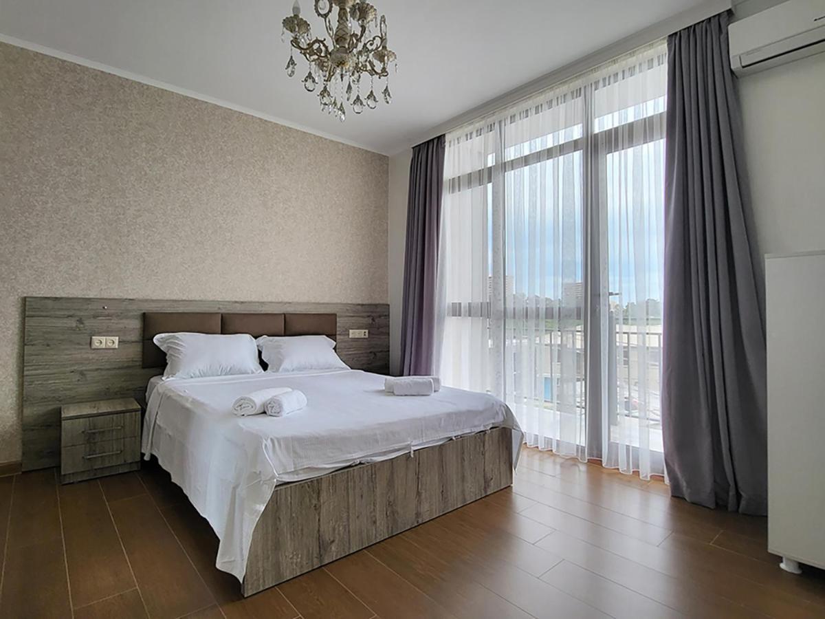 Mite Hotel Чакві Екстер'єр фото