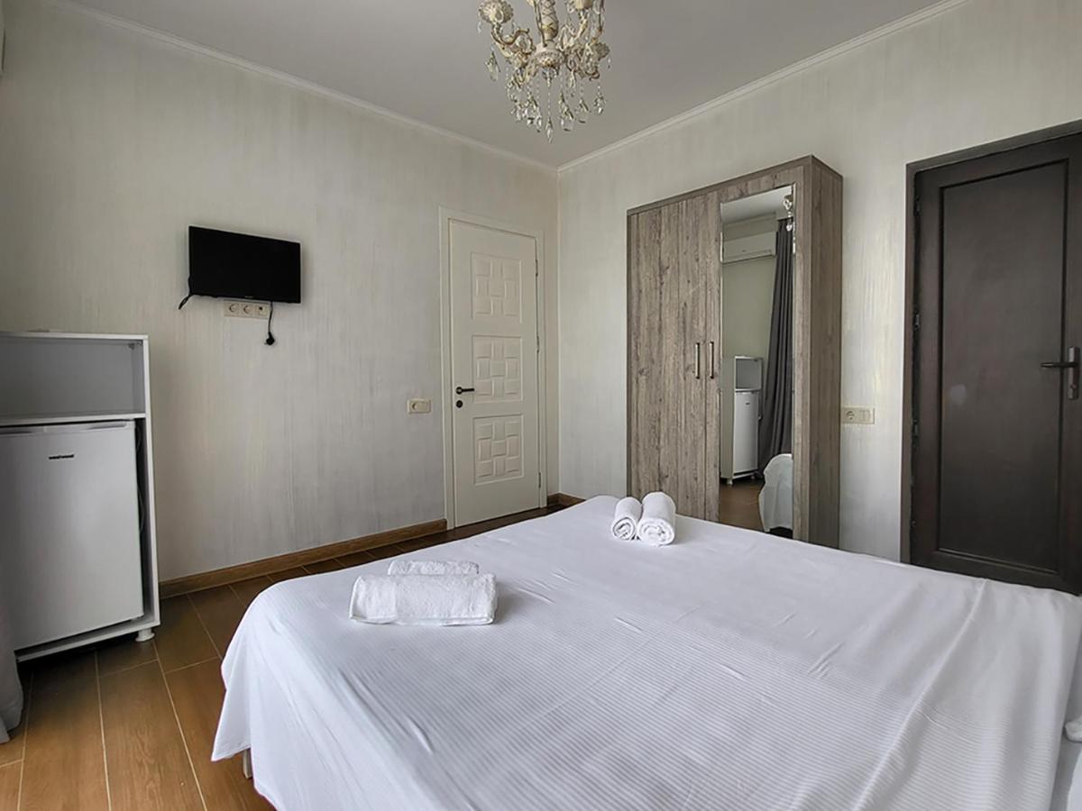 Mite Hotel Чакві Екстер'єр фото