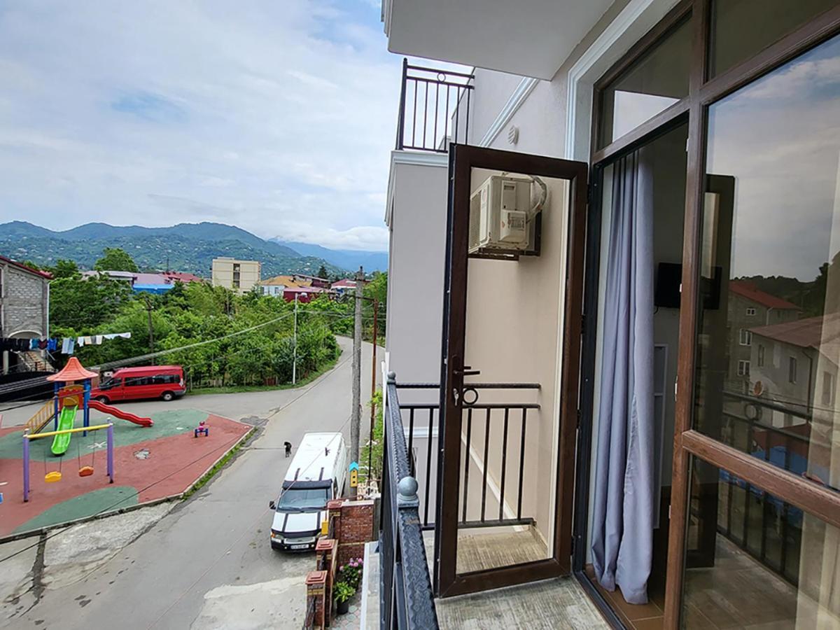 Mite Hotel Чакві Екстер'єр фото
