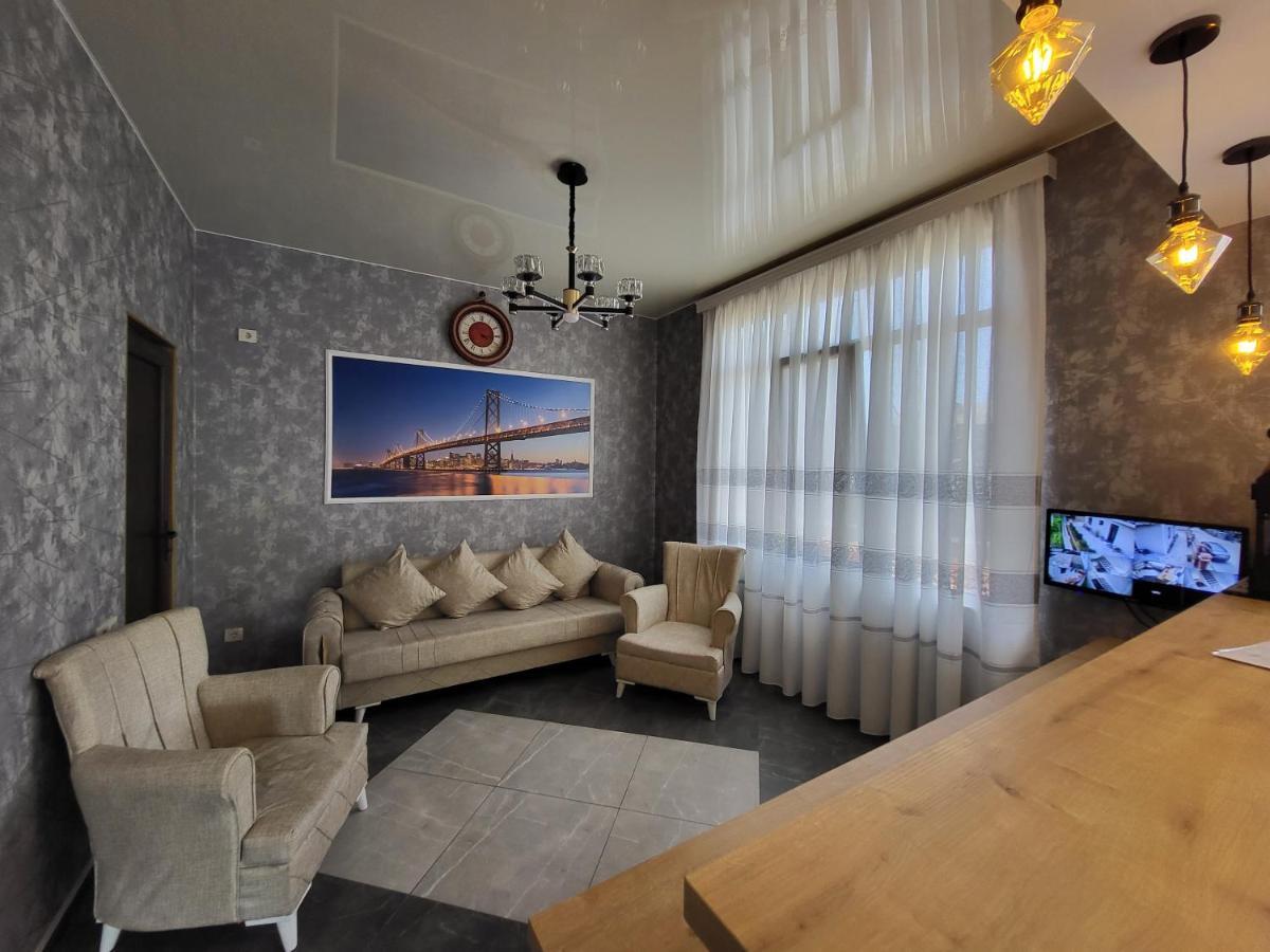 Mite Hotel Чакві Екстер'єр фото